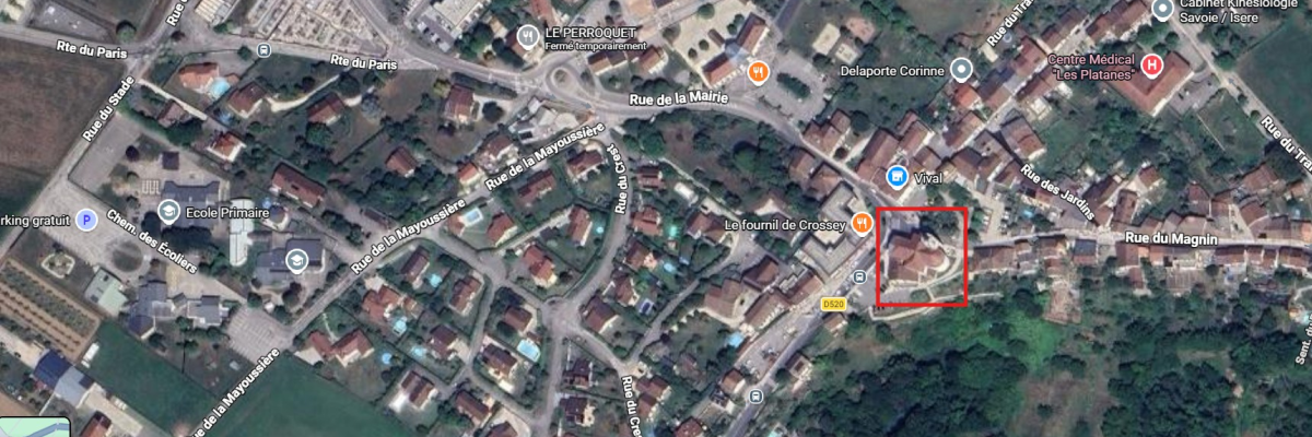 Carte Google Maps d'un quartier avec rues, bâtiments, et points d'intérêt marqués.
